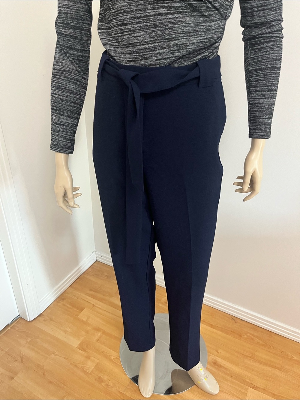 Vince Camuto Navy Tie-Waist High-Rise Trousers